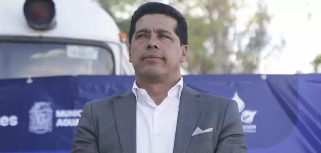 No son mis contendientes, son mis amigos- Montañez sobre Toño Martín y Arámbula