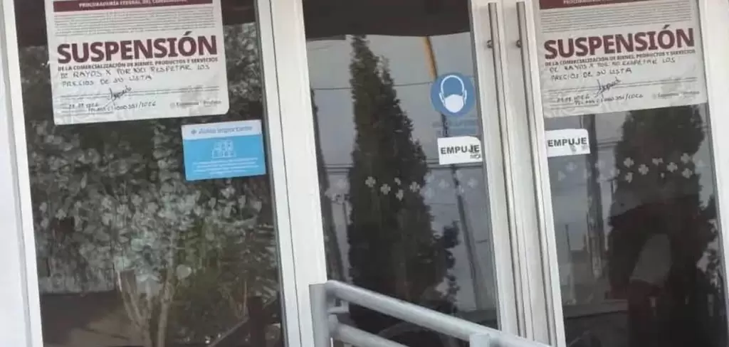 Profeco suspende clínica en Casa Blanca por irregularidades en precios de rayos X