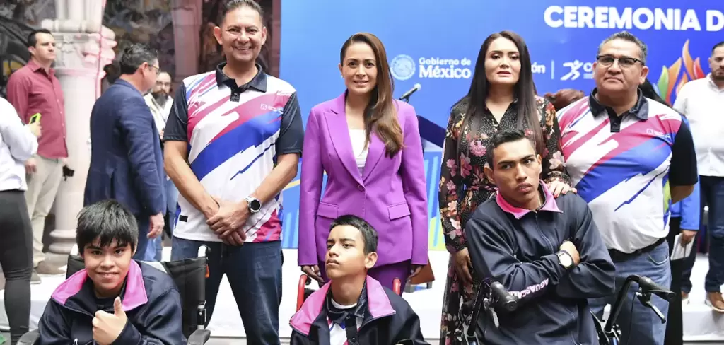Tere Jiménez abandera a la delegación de Aguascalientes rumbo a la Paralimpiada Nacional 2026
