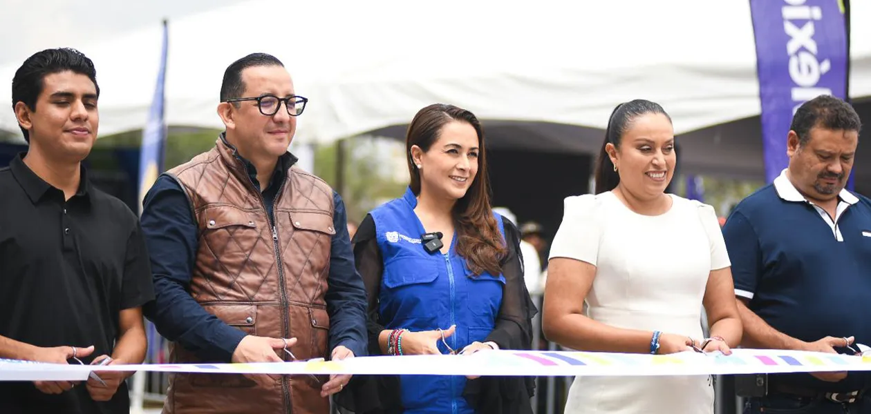 Tere Jiménez entrega la rehabilitación de la Carretera Estatal 90