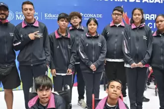 Tere Jiménez impulsa al deporte adaptado con bonos y abanderamiento estatal