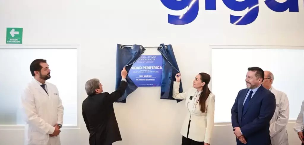 Tere Jiménez inaugura la nueva Unidad Periférica de Salud del Hospital Hidalgo