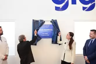 Tere Jiménez inaugura la nueva Unidad Periférica de Salud del Hospital Hidalgo