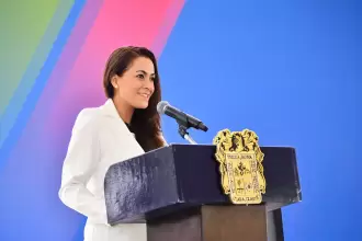 Tere Jiménez pone la mira en la IA y la seguridad digital- pide preparar a jóvenes para los retos que vienen