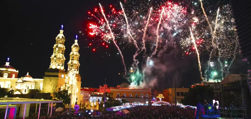 Yuri pondrá a cantar a Aguascalientes este 15 de septiembre en Plaza Patria