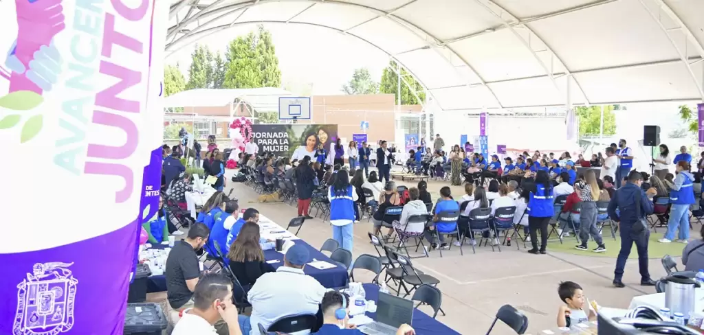 Apoyo Directo y Prevención: Servicios Gratuitos para las Mujeres en VNSA