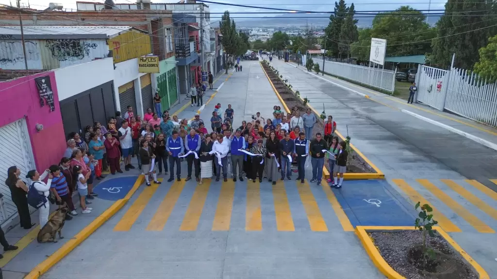 Leo-Montañez-entrega-calle-Frida-Kahlo-2026-2