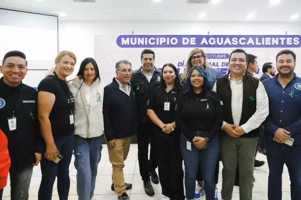 Leo-Montañez-llama-a-cuidar-la-salud-mental-2
