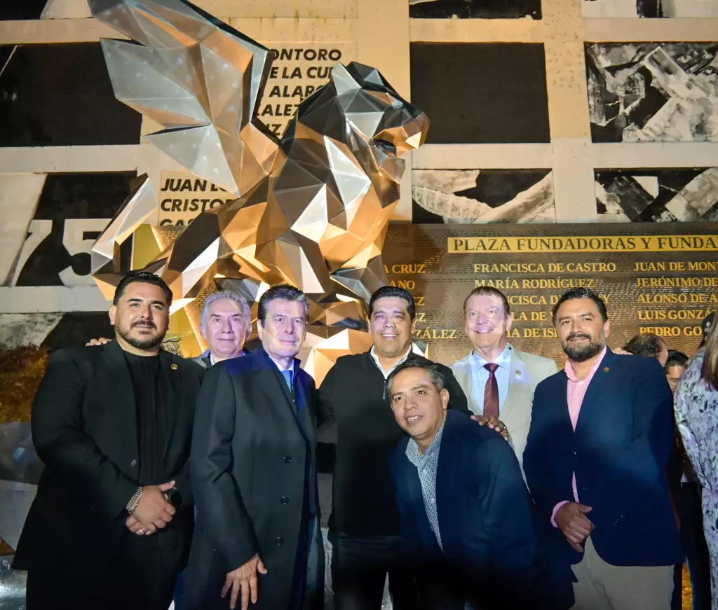 Leo Montanez rinde homenaje a fundadores de Aguascalientes 5